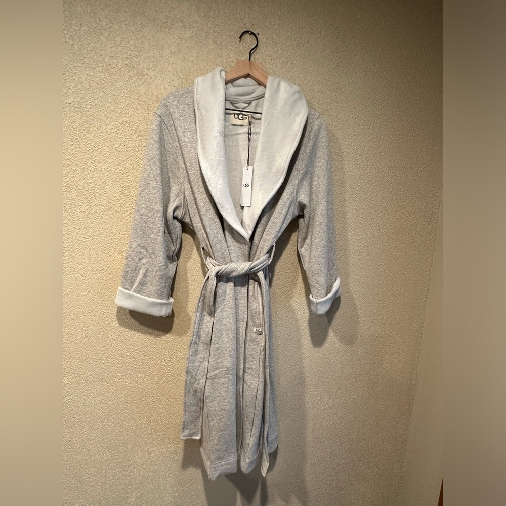 NWT UGG Robe